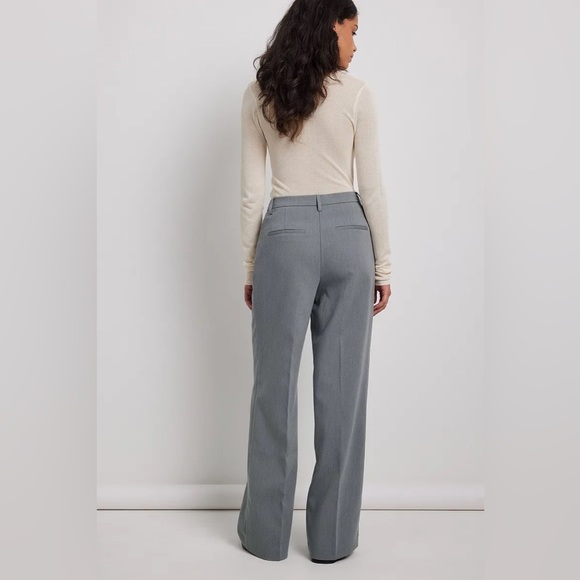 Claire Rose x NA-KD Adjustable Waist Suit Trousers size 36EU (small) - Picture 3 of 7